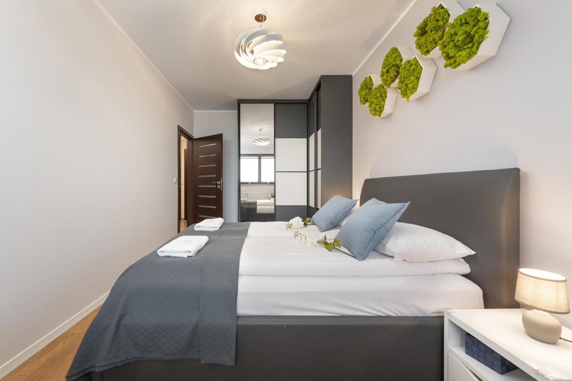 Comfortable Apartment Krakowska Wroclaw With Free Parking By Noclegi Renters Exterior foto