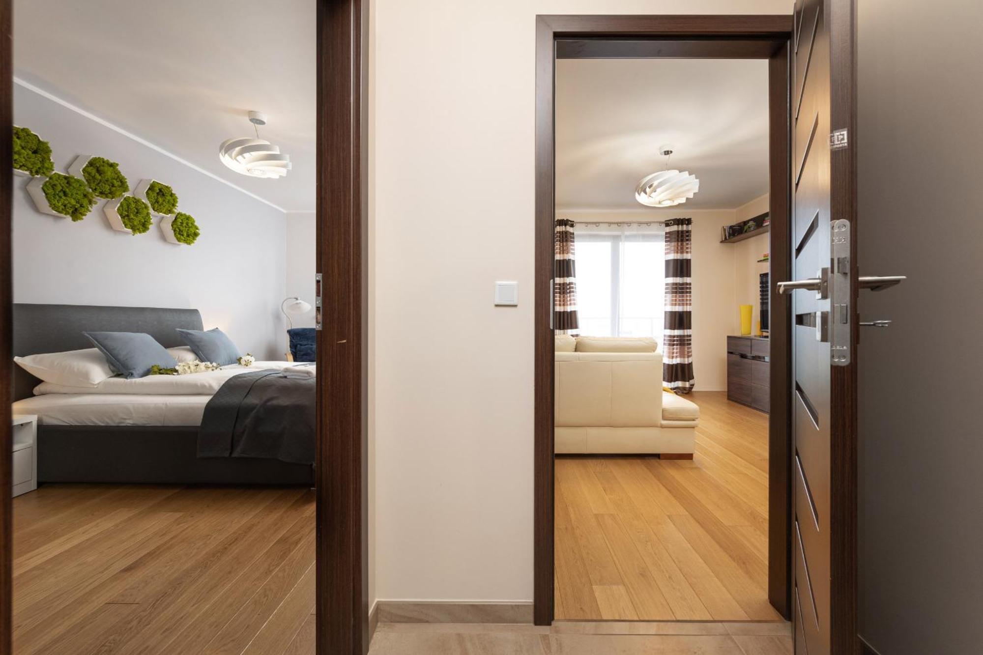 Comfortable Apartment Krakowska Wroclaw With Free Parking By Noclegi Renters Exterior foto